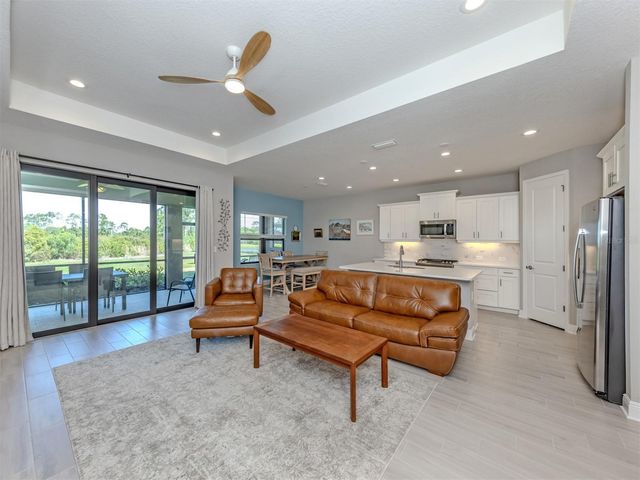 390 ARIANO AVENUE, Nokomis, FL 34275