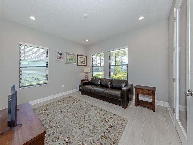 390 ARIANO AVENUE, Nokomis, FL 34275