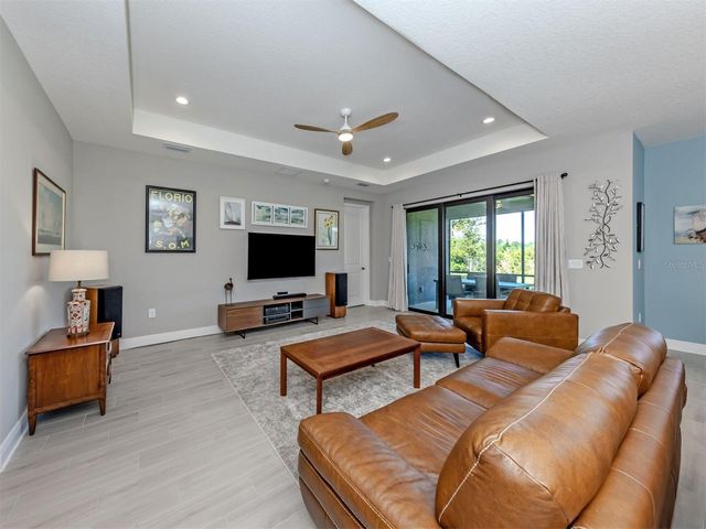 390 ARIANO AVENUE, Nokomis, FL 34275