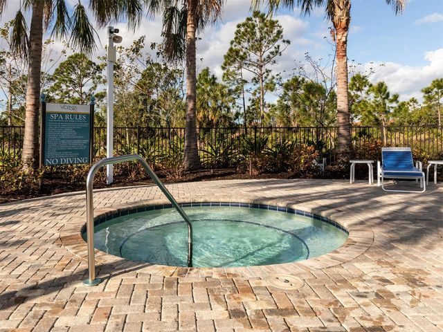 390 ARIANO AVENUE, Nokomis, FL 34275