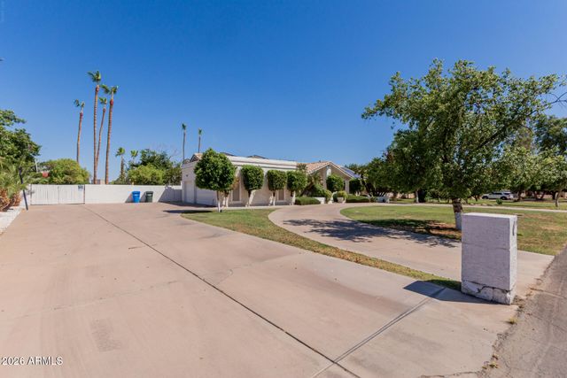 5237 N 106TH Avenue, Glendale, AZ 85307