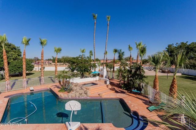 5237 N 106TH Avenue, Glendale, AZ 85307