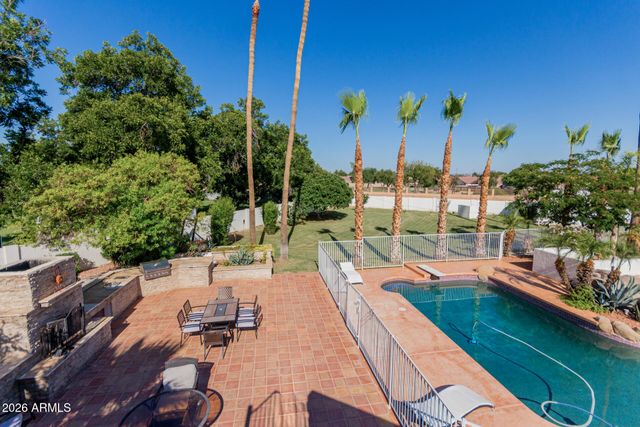 5237 N 106TH Avenue, Glendale, AZ 85307