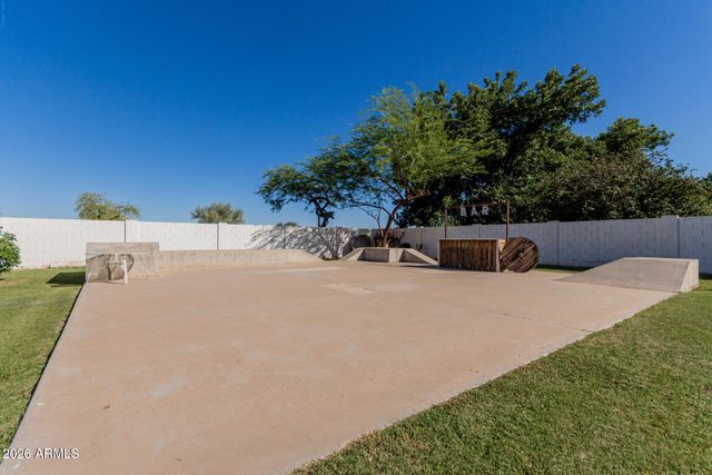 5237 N 106TH Avenue, Glendale, AZ 85307