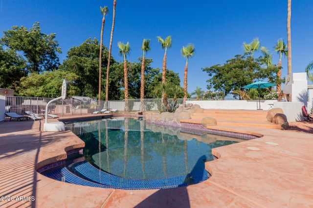 5237 N 106TH Avenue, Glendale, AZ 85307