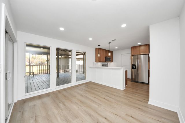 13946 Dolphin Drive, Willis, TX 77318