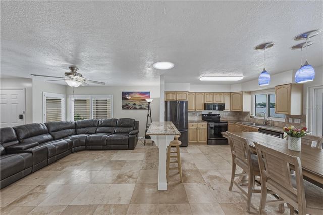 679 LAKE DEXTER CIRCLE, Winter Haven, FL 33884