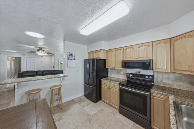 679 LAKE DEXTER CIRCLE, Winter Haven, FL 33884