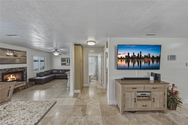 679 LAKE DEXTER CIRCLE, Winter Haven, FL 33884