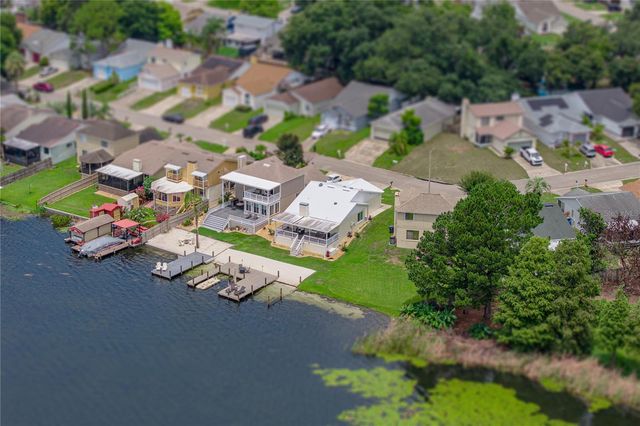 679 LAKE DEXTER CIRCLE, Winter Haven, FL 33884