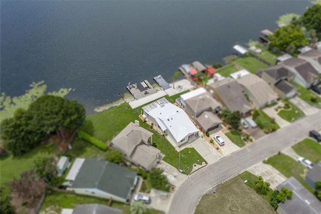 679 LAKE DEXTER CIRCLE, Winter Haven, FL 33884