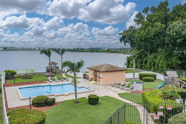 679 LAKE DEXTER CIRCLE, Winter Haven, FL 33884