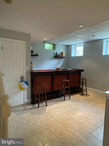 728 SLATE HILL DR, Oxford, PA 19363