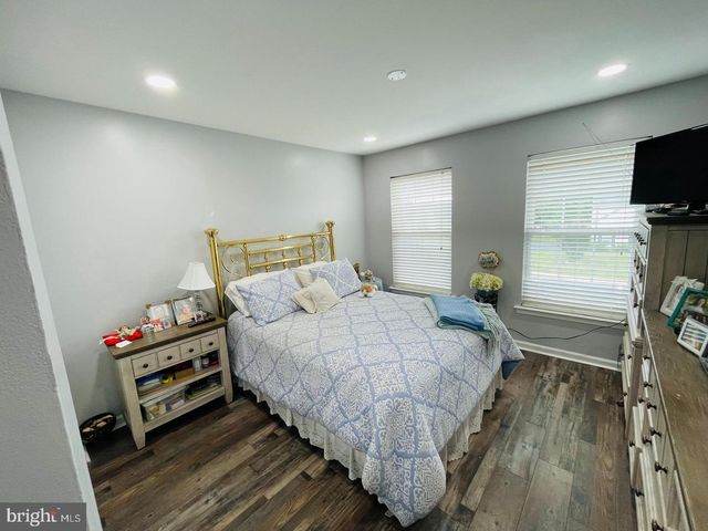 728 SLATE HILL DR, Oxford, PA 19363
