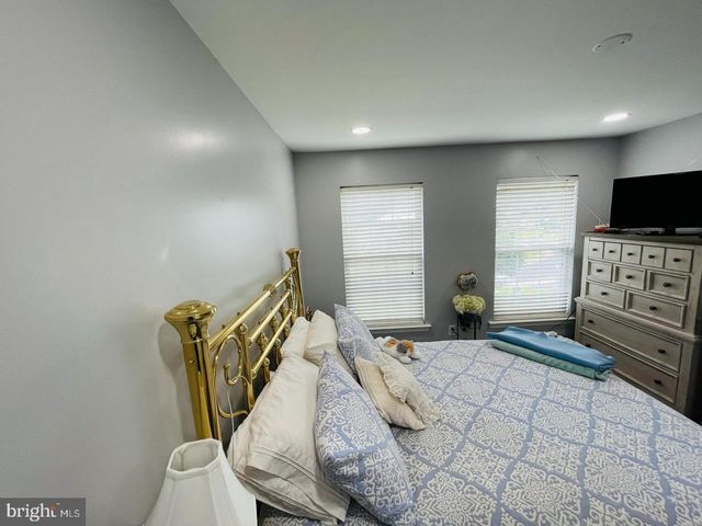 728 SLATE HILL DR, Oxford, PA 19363