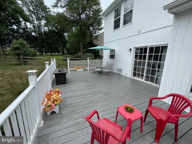 728 SLATE HILL DR, Oxford, PA 19363