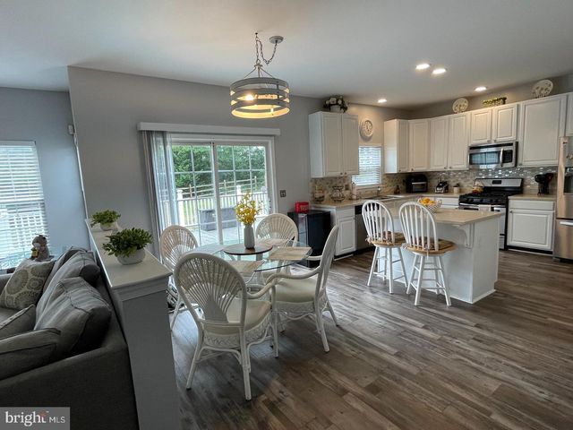 728 SLATE HILL DR, Oxford, PA 19363