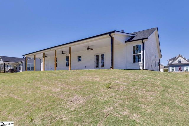 209 Old Glory Court, Pickens, SC 29671