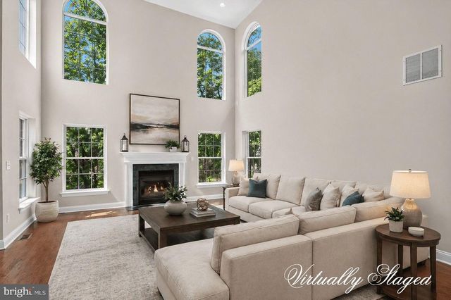 116 RABBIT HILL RD, Princeton Junction, NJ 08550