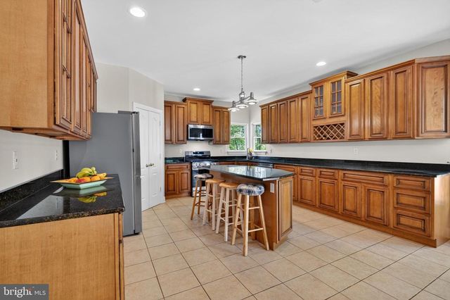 116 RABBIT HILL RD, Princeton Junction, NJ 08550
