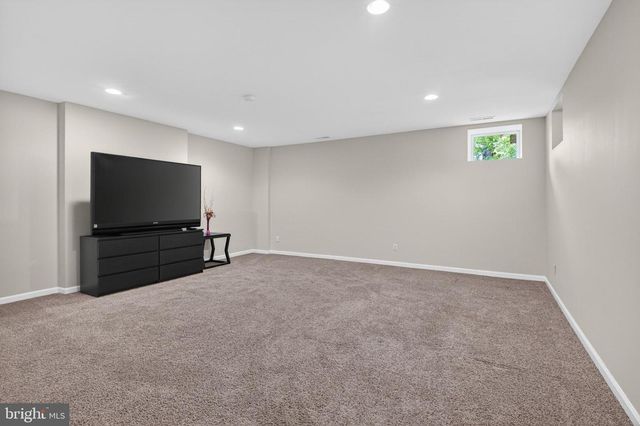 116 RABBIT HILL RD, Princeton Junction, NJ 08550