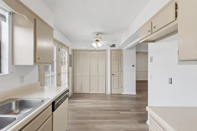 3173 Trails End Ln, Nashville, TN 37214