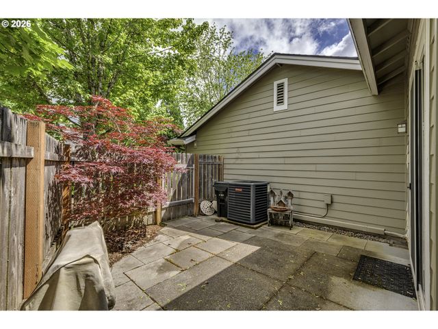6235 Ne ROSEBAY Dr, Hillsboro, OR 97124