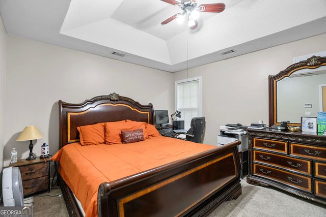 115 S Robin Lane, Newnan, GA 30263