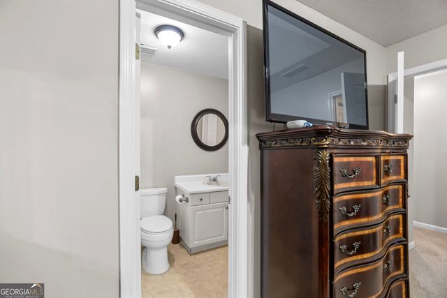 115 S Robin Lane, Newnan, GA 30263