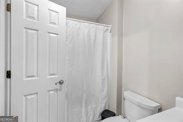 115 S Robin Lane, Newnan, GA 30263