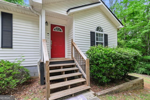 115 S Robin Lane, Newnan, GA 30263