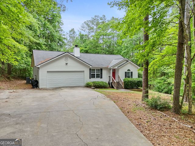 115 S Robin Lane, Newnan, GA 30263