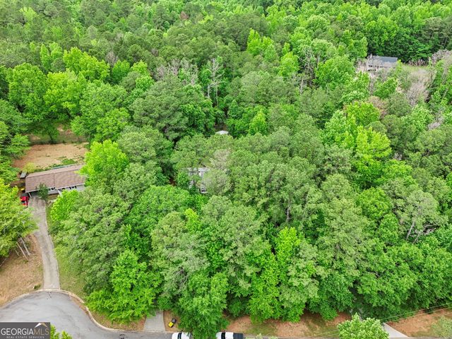 115 S Robin Lane, Newnan, GA 30263