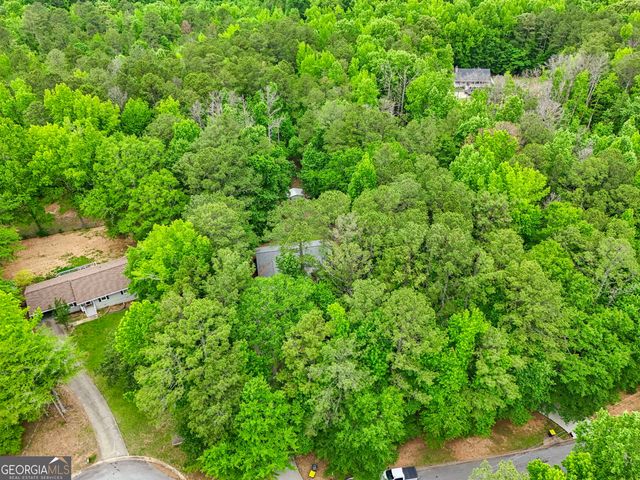 115 S Robin Lane, Newnan, GA 30263
