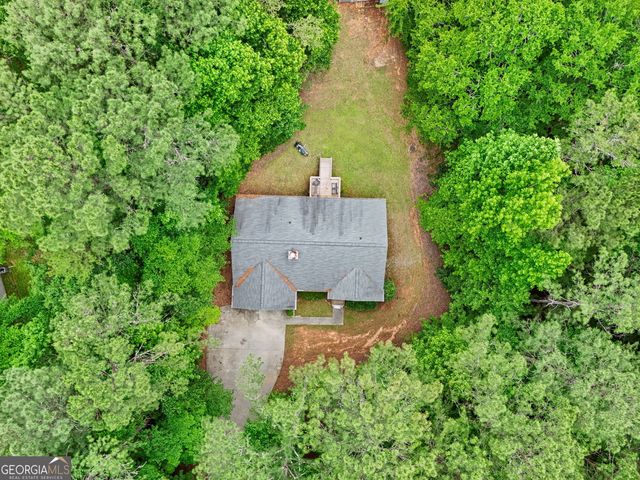 115 S Robin Lane, Newnan, GA 30263