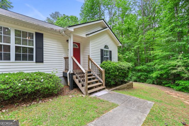 115 S Robin Lane, Newnan, GA 30263