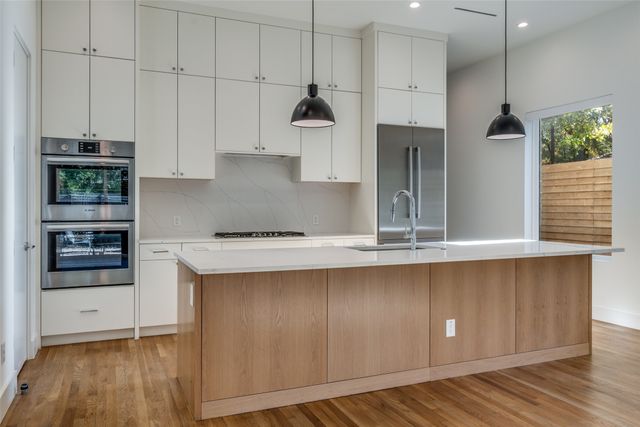 4414 Abbott Avenue, Dallas, TX 75205