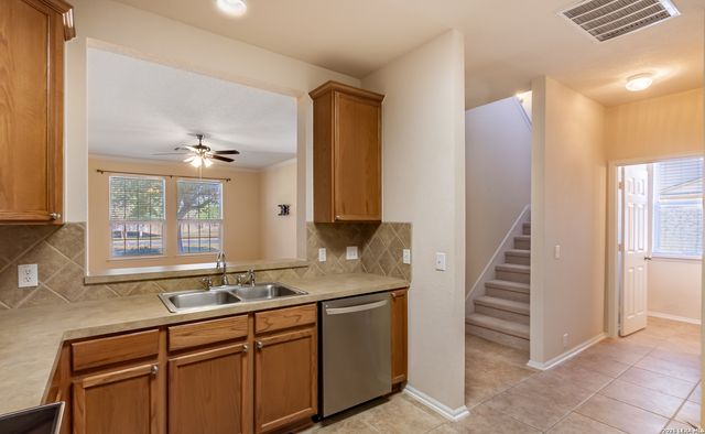2502 Grayson Way, San Antonio, TX 78232