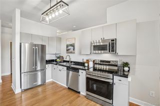 5677 S Park Place B204, Englewood, CO 80111