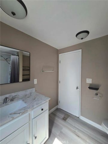 5803 Mission Blvd, Jurupa Valley, CA 92509