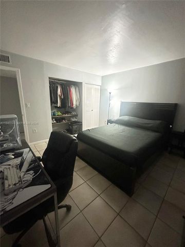 2121 SW 122nd Ct, Miami, FL 33175