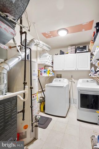 65 MULBERRY CT, Hamilton, NJ 08619