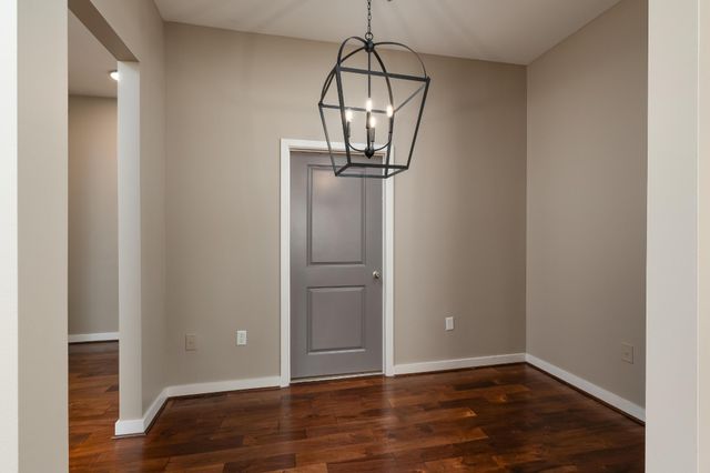 200 Manufacturers Rd Apt 339, Chattanooga, TN 37405