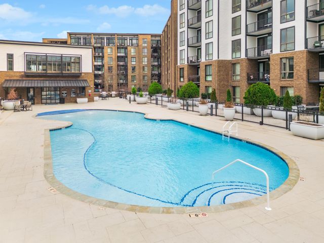 200 Manufacturers Rd Apt 339, Chattanooga, TN 37405