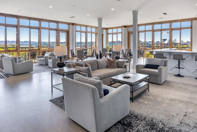 200 Manufacturers Rd Apt 339, Chattanooga, TN 37405