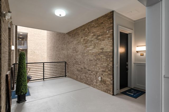 200 Manufacturers Rd Apt 339, Chattanooga, TN 37405