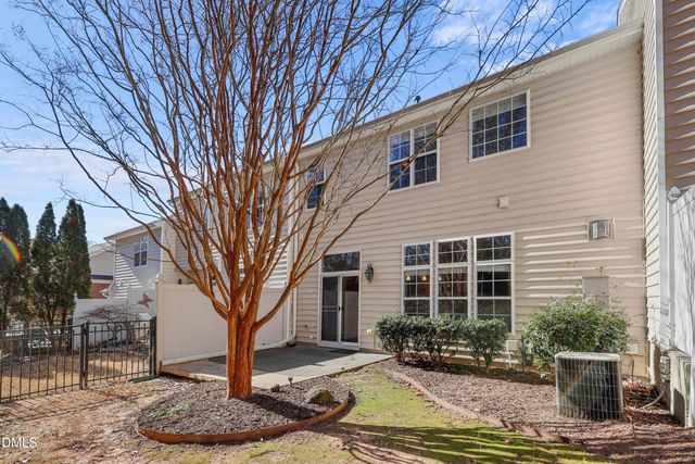 13304 Ashford Park, Raleigh, NC 27613