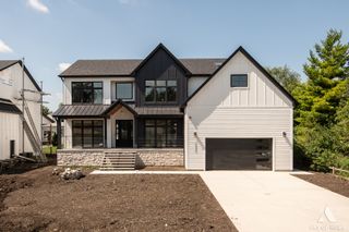 10226 S 81st Avenue, Palos Hills, IL 60465