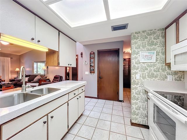 5143 LAZY OAKS DRIVE 5143, Winter Park, FL 32792