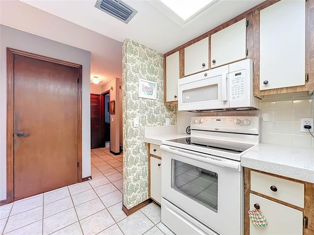 5143 LAZY OAKS DRIVE 5143, Winter Park, FL 32792